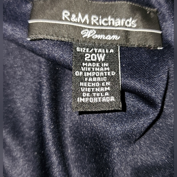 R & M RICHARDS EVENING GOWN - Picture 9 of 9